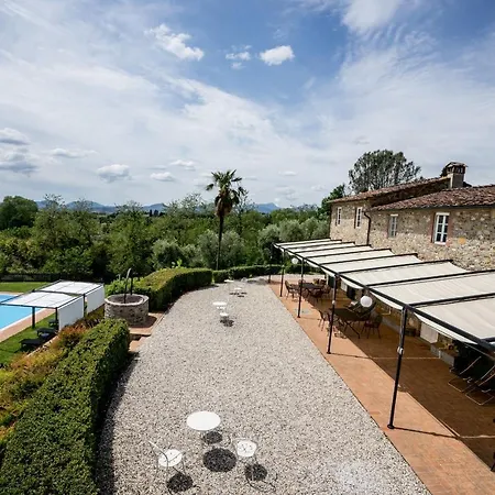 Ferienhaus Casale Rinnovato Immerso Nella Campagna Con Splendida Piscina Privata *