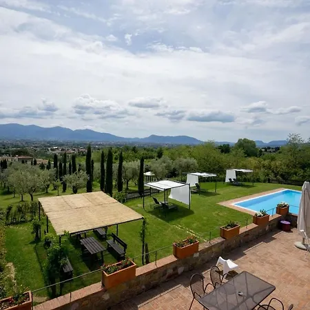 Casale Rinnovato Immerso Nella Campagna Con Splendida Piscina Privata 펜션