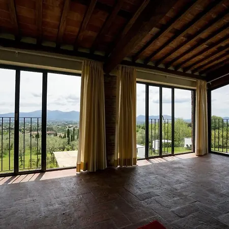 Casale Rinnovato Immerso Nella Campagna Con Splendida Piscina Privata